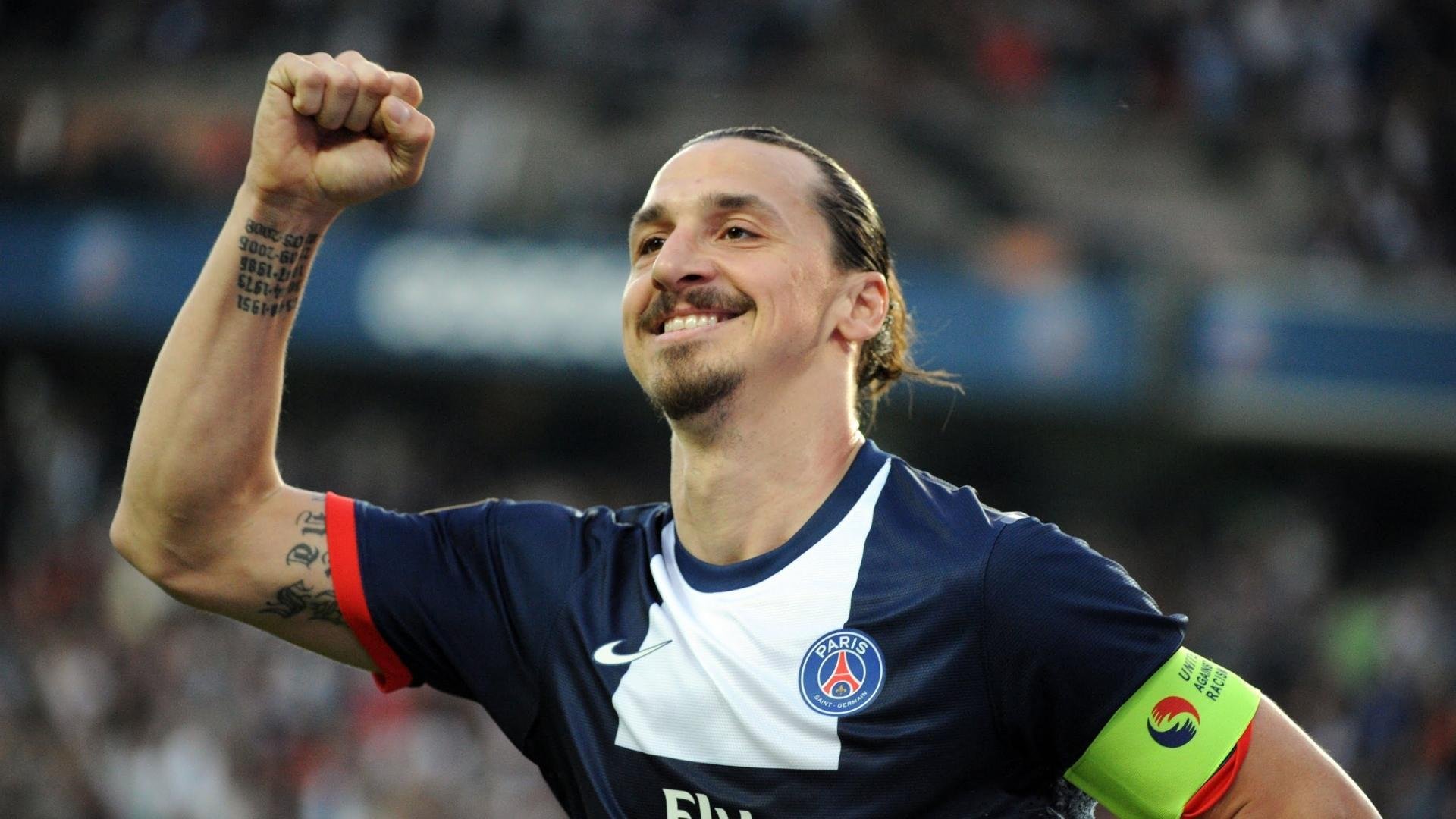 五大联赛是否提倡中前场球员持球强度训练应对逼抢，足球中场前锋