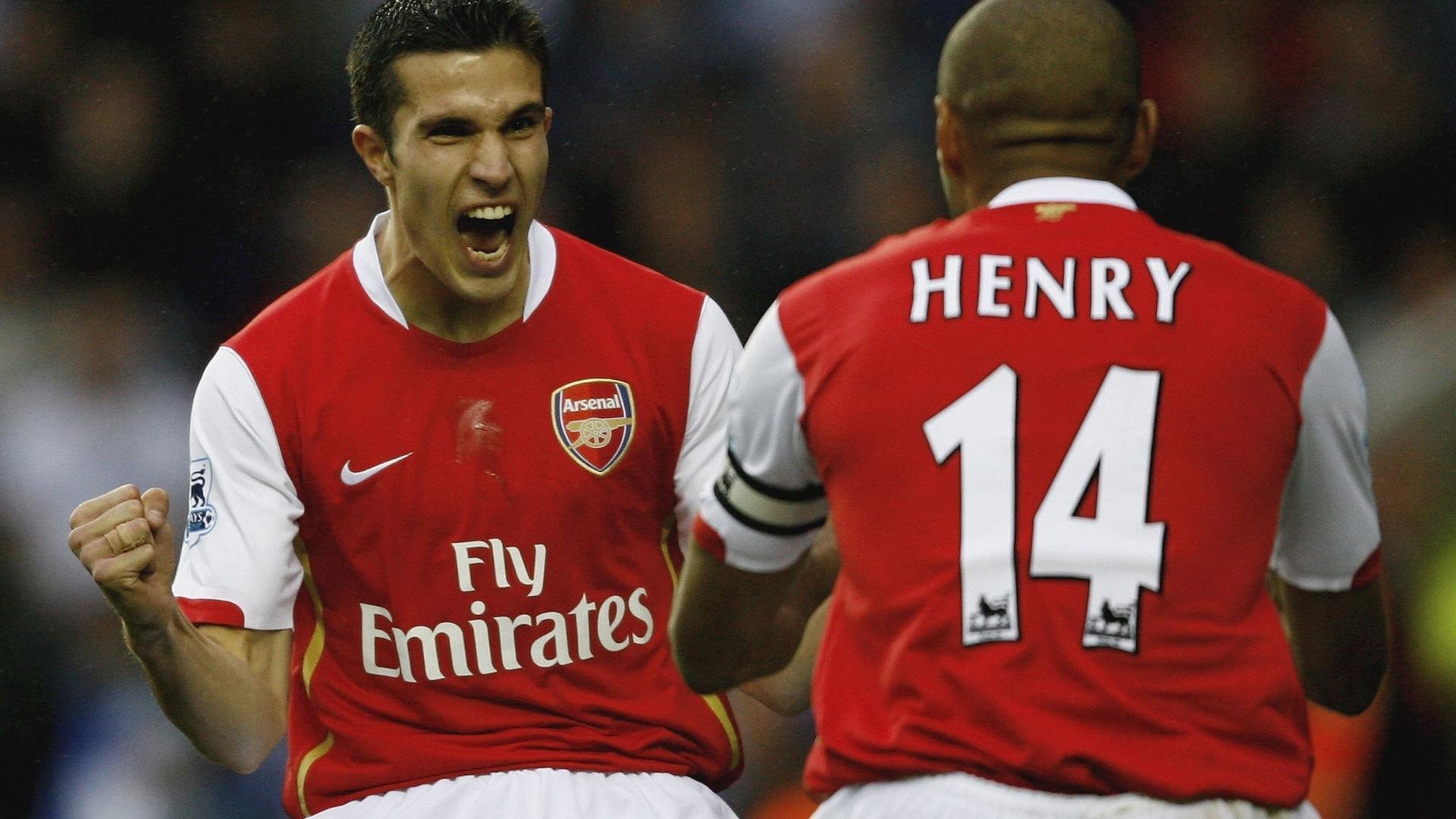 詹姆斯表示目标是用表现赢得尊重,詹姆斯谈最重要的人